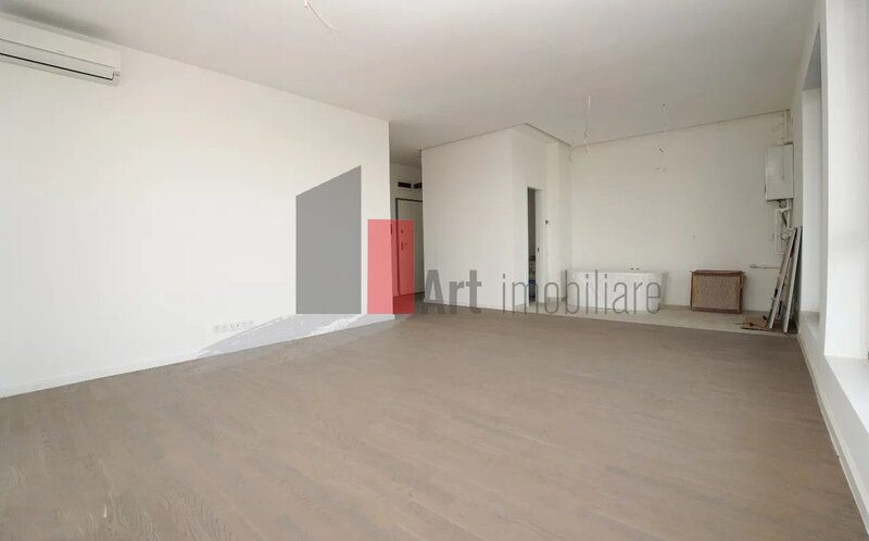 Nerva Traian, adiacent, penthouse, view panoramic, nelocuit.