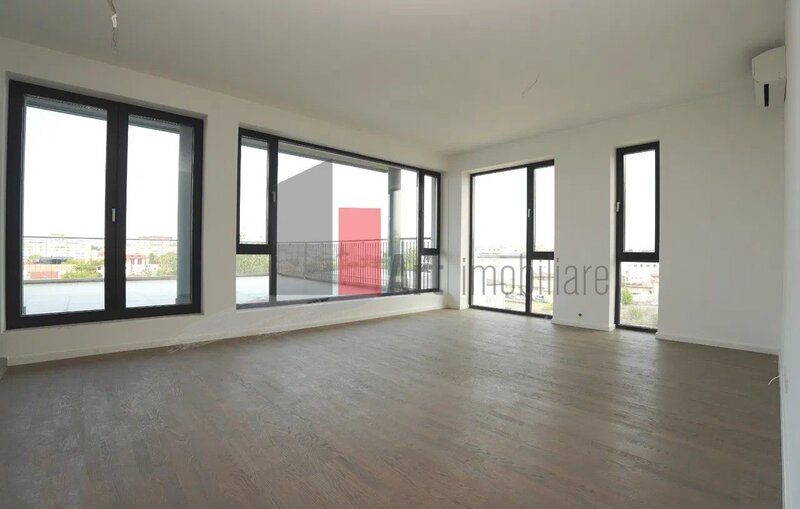 Nerva Traian, adiacent, penthouse, view panoramic, nelocuit.